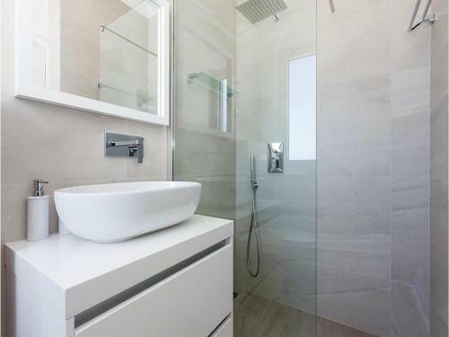 Studio Holiday Home In Prigradica
