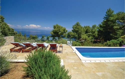 Holiday Home Naplovac Bb V