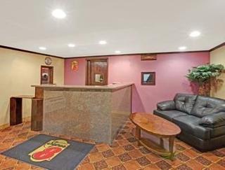 Hotel Super 8 Shawnee