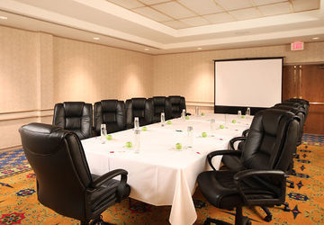 Hotel Rancho Santa Barbara Marriott