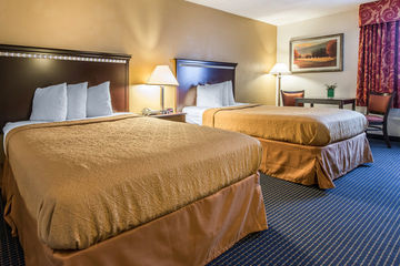 Hotel Quality Inn & Conference Center