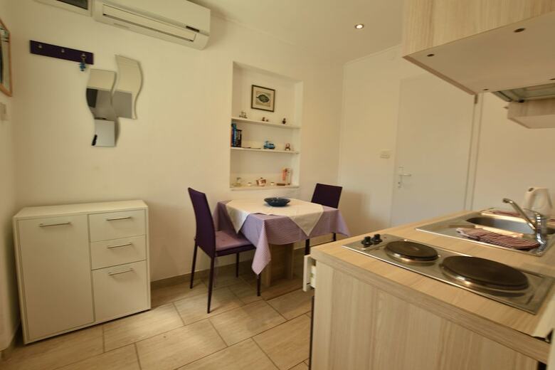 Apartments Dragica