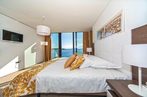 Primosten Villa Sleeps 6 Pool Air Con Wifi