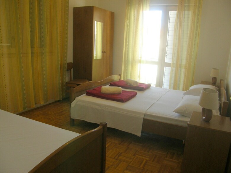 Apartments Jerolim