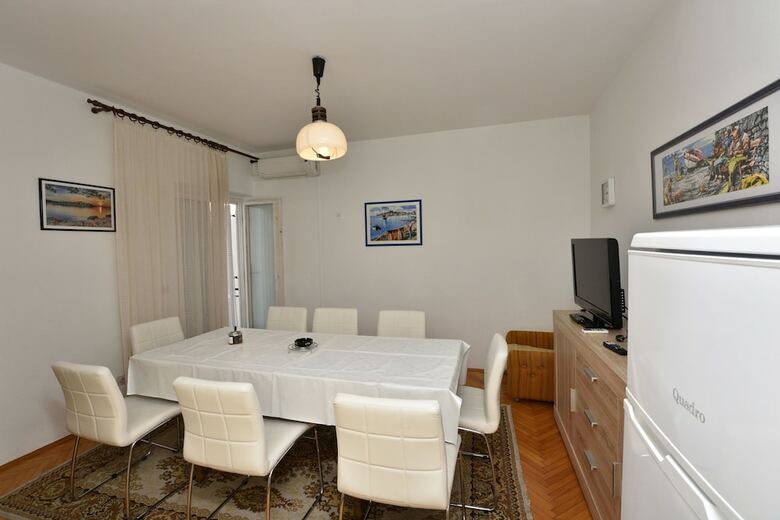 Apartment Josko