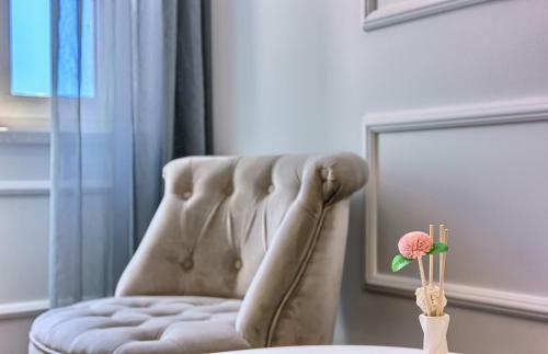 Hostal Mincheta - Luxury Rooms