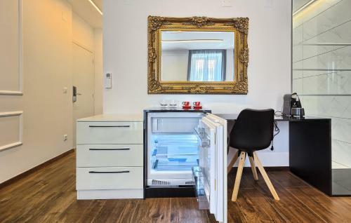 Hostal Mincheta - Luxury Rooms
