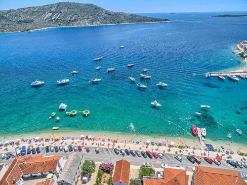 Hostal Mincheta - Luxury Rooms