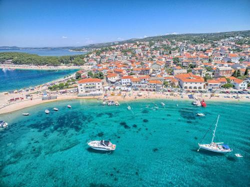 Hostal Mincheta - Luxury Rooms