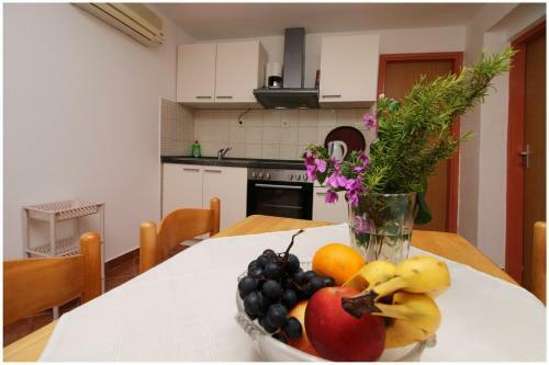 Apartments Elvi