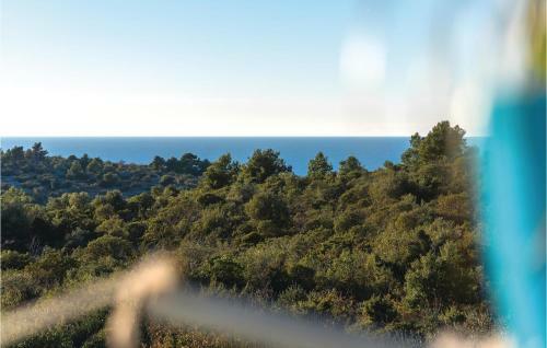 Four-bedroom Holiday Home In Primosten