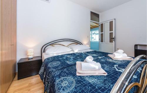 Four-bedroom Holiday Home In Primosten