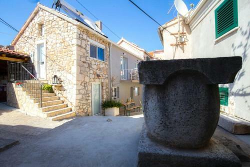 House By Luka In The Old Town