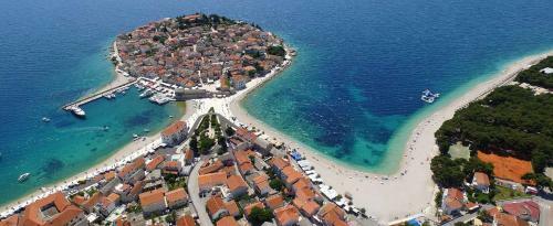 Apartment Primosten Adiomare