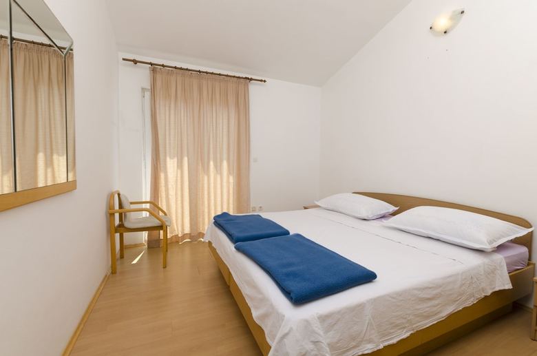 Apartments Biserka