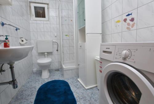 Hostal Apartments And Room Krste