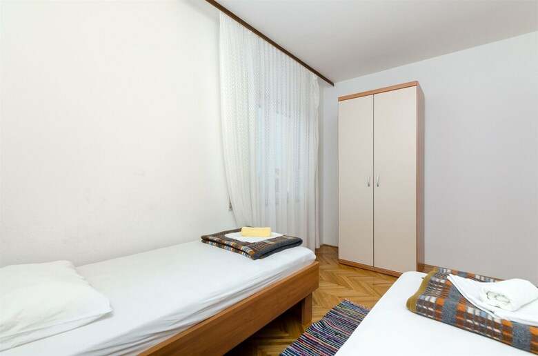 Apartments Zdravka G