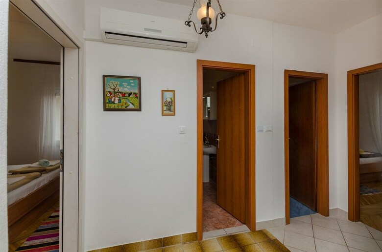 Apartments Zdravka G