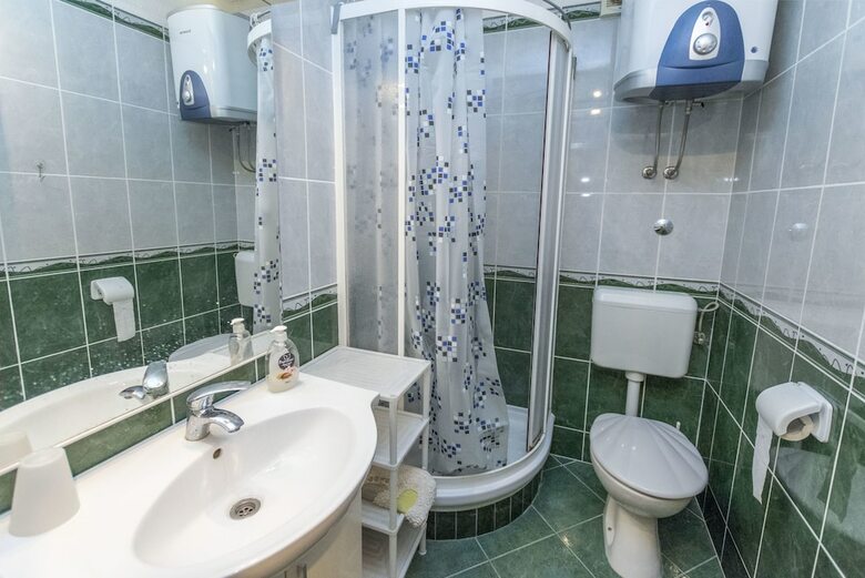 Hostal Apartment And Rooms Radojka
