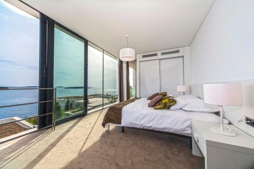 Primosten Villa Sleeps 6 Pool Air Con Wifi T583155