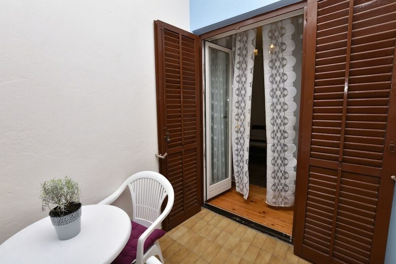 Hostal Apartments And Rooms Jakov