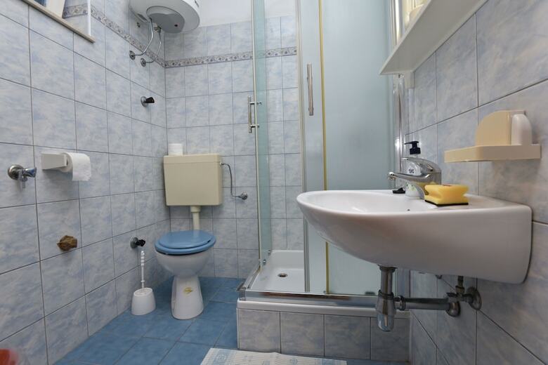 Hostal Apartments And Rooms Jakov
