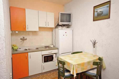Apartments By The Sea Privlaka (zadar) - 5813