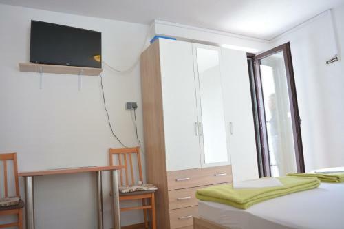 Apartments Klari?