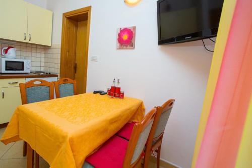 Apartment Promajna 2592b