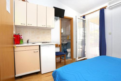 Apartment Promajna 2605a