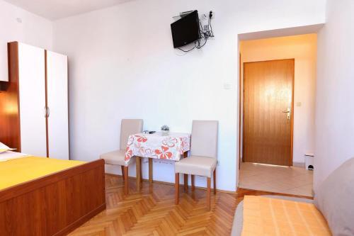 Apartment Promajna 2605a