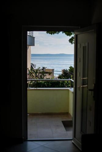 Apartment Promajna 2605a