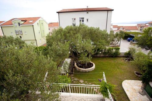 Apartment Promajna 2588b