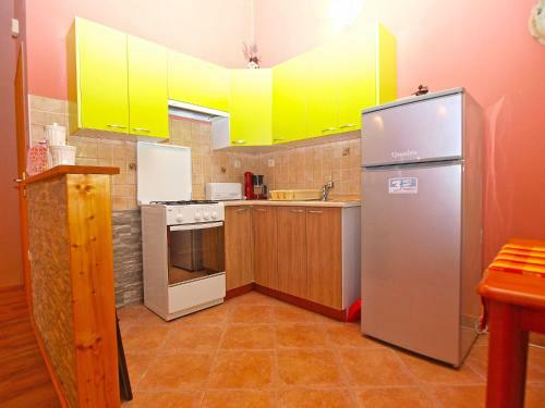 Apartments Anto 1296