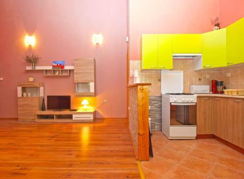 Apartments Anto 1296