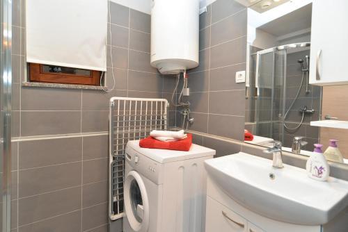 Apartments Chiara 877