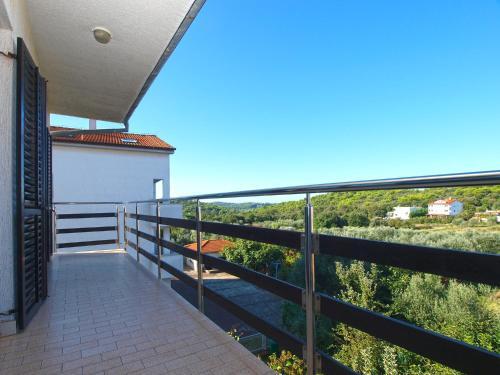Apartments Mirela 850
