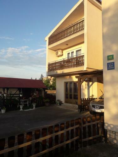 Apartments Hrga