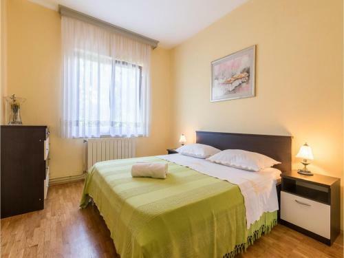 Four-bedroom Holiday Home In Pula