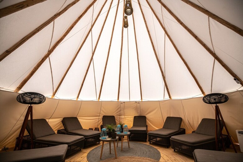 Arena One 99 Glamping