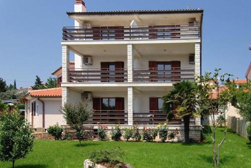 Apartment Premantura 2299c