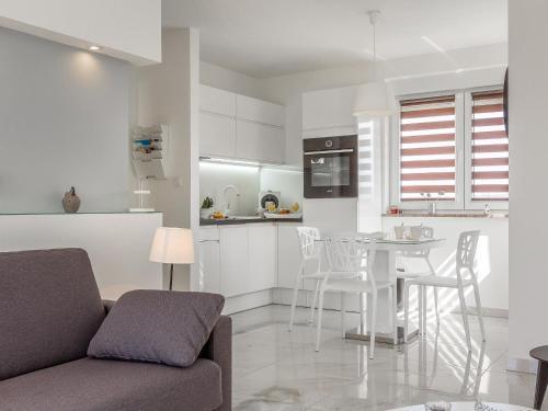 Apartment House Valbandon