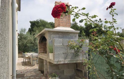 Four-bedroom Holiday Home In Pula
