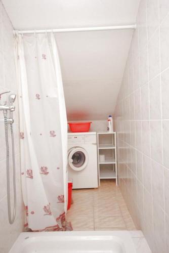 Apartments With A Parking Space Pula - 7202