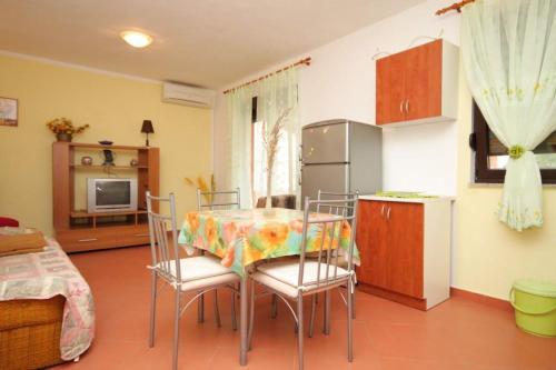 Apartment Pula 7664a