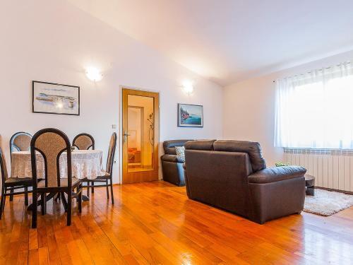 Apartment Laki.1