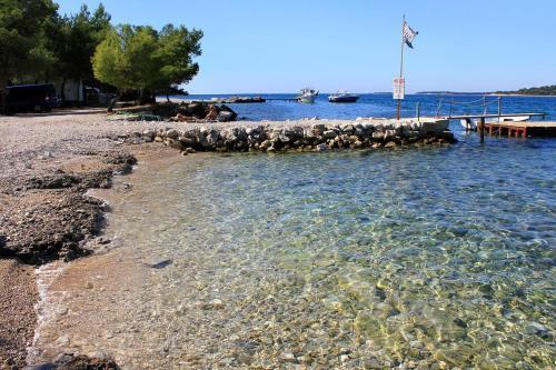 Apartments With Wifi Stinjan (pula) - 7246