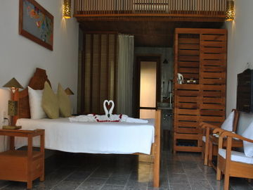 Hotel Ancient House River