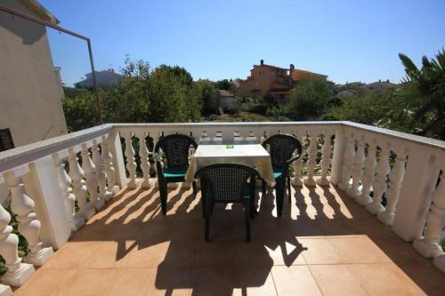 Apartments With A Parking Space Stinjan (pula) - 7201