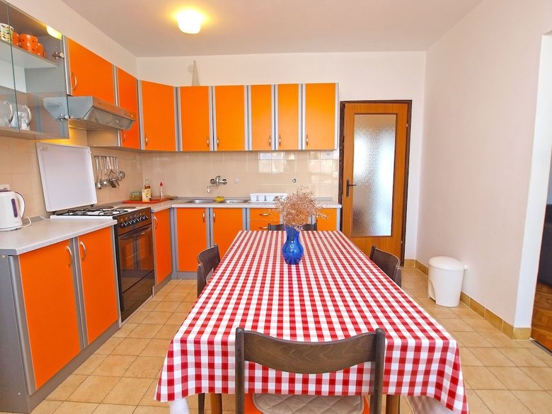Apartments Ivan 41